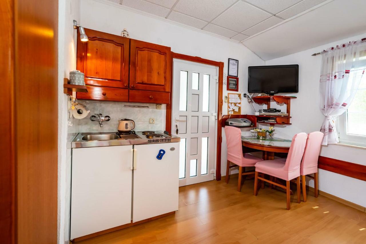 Studios Kranjcec Преко Экстерьер фото