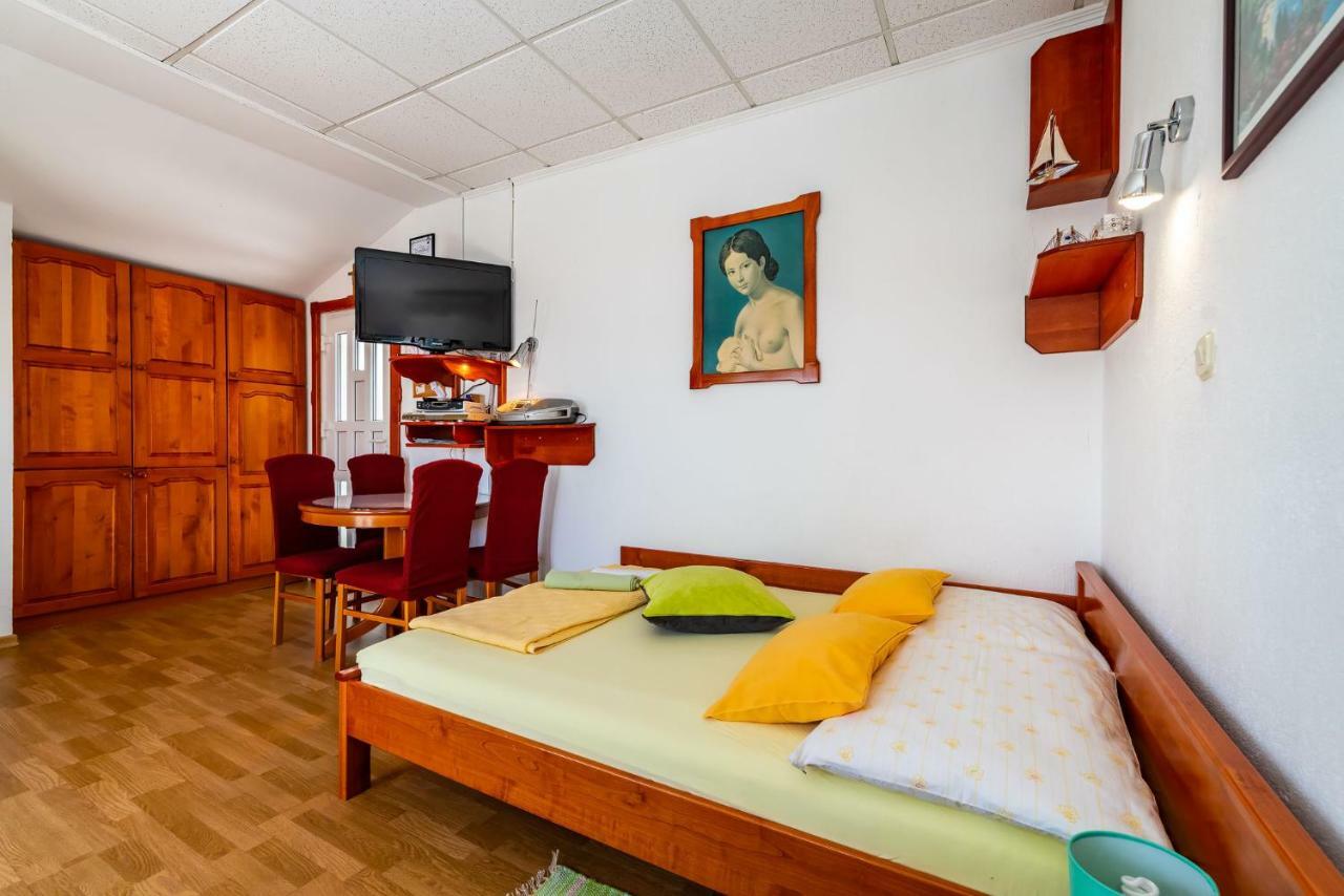 Studios Kranjcec Преко Экстерьер фото