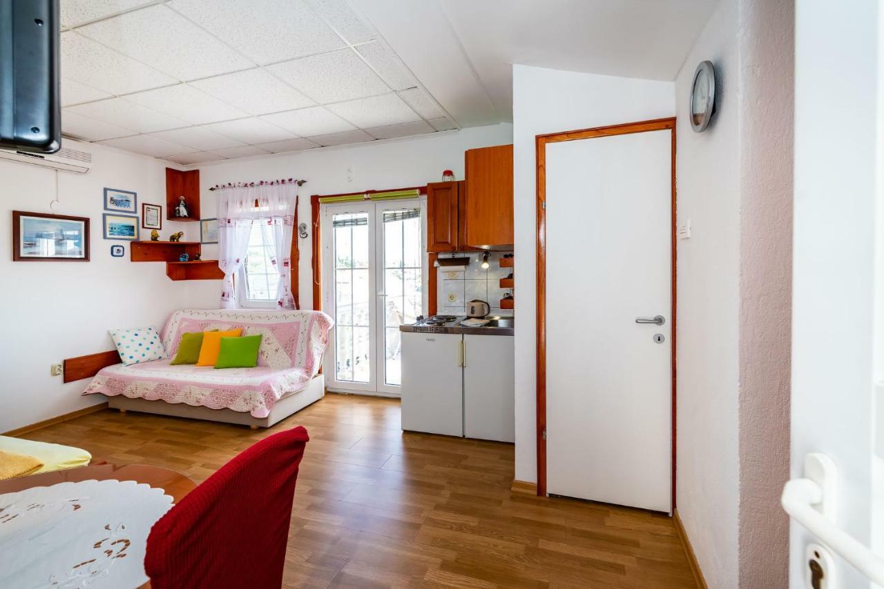 Studios Kranjcec Преко Экстерьер фото